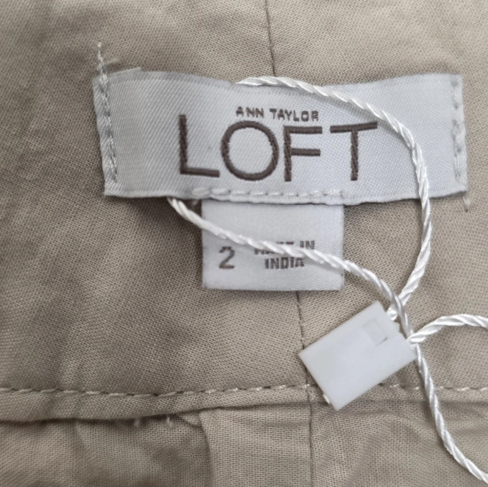 LOFT stylish women